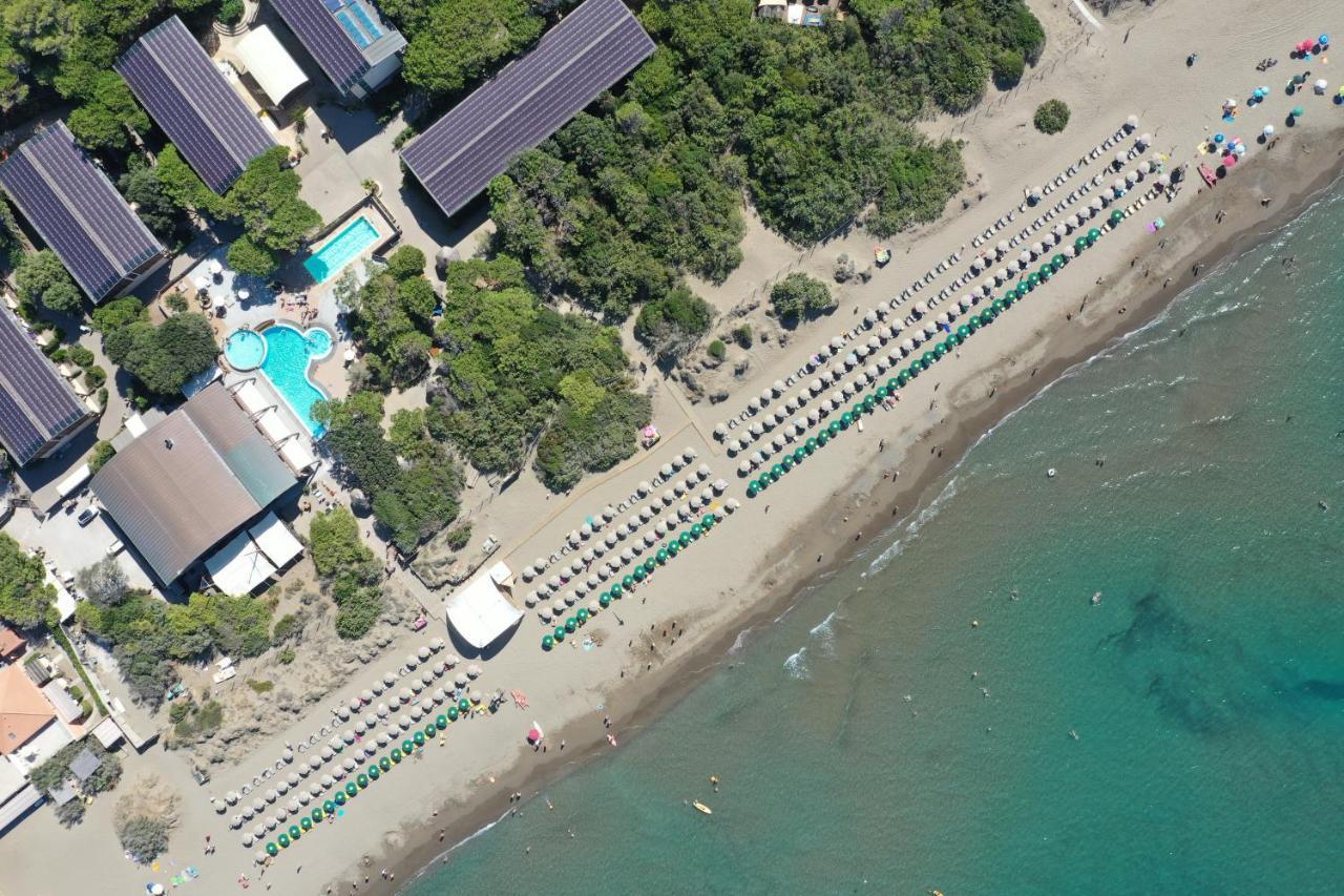 Canado Club Family Village Марина-ді-Кастаньєто-Кардуччі Екстер'єр фото